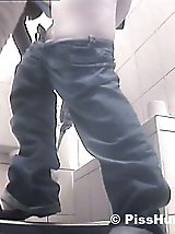 14 pictures - Chubby weeing in front of toilet voyeur cam
