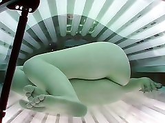 15 movies - Taciturn Camera in Public Tanning Bed