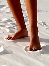 8 pictures - Alejandra Cobos White Sands 2
